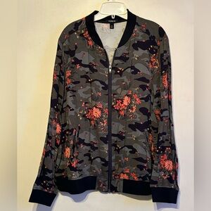 Floral camouflage print bomber jacket